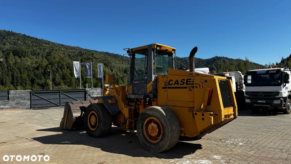 Case 721C - 3