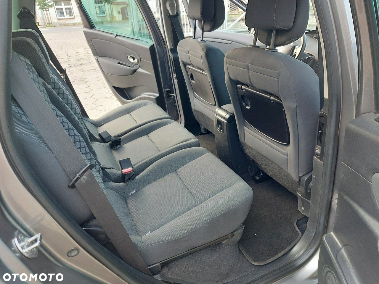 Renault Scenic - 12