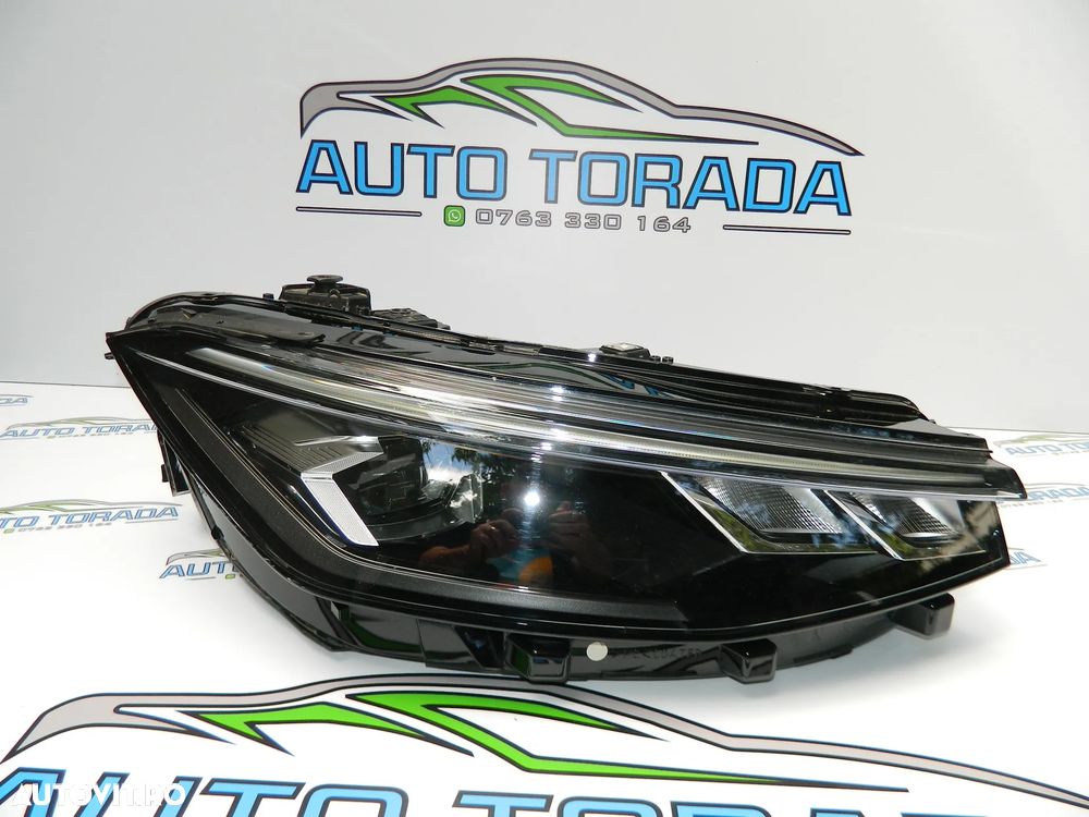 Far Led VW Passat an 2025 2026 cod 3J1941006