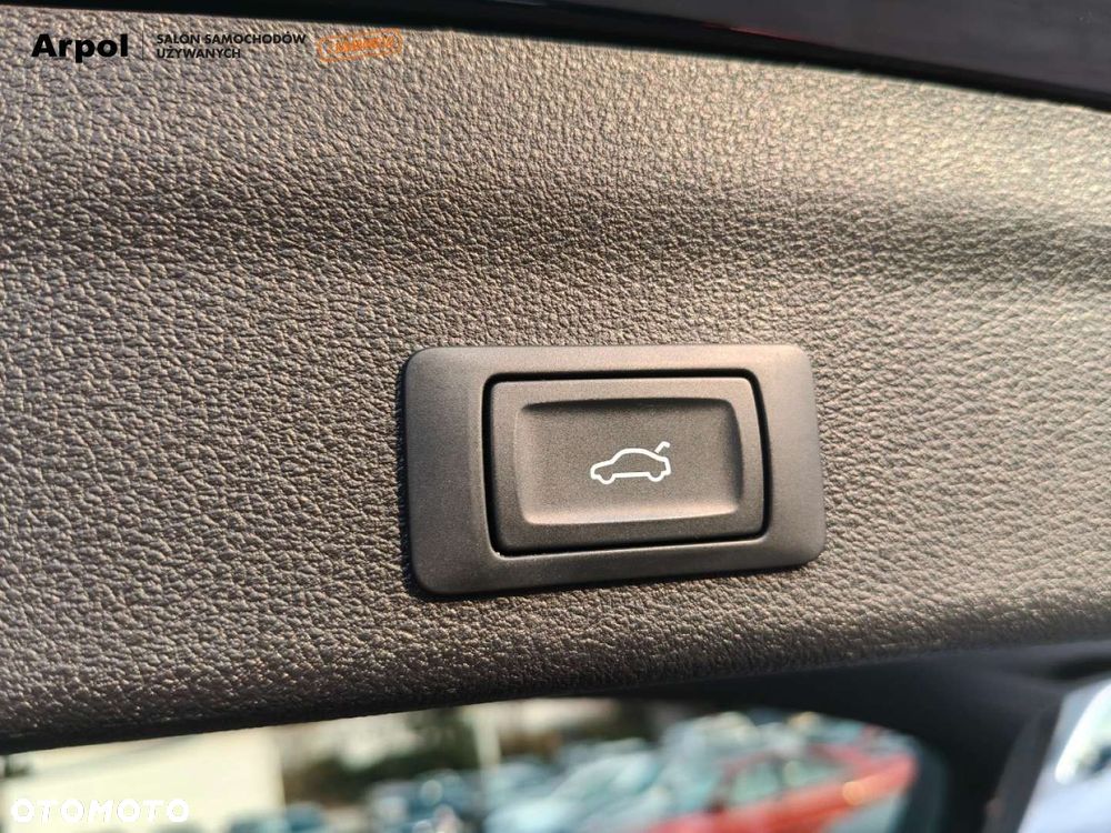 Audi A6 Avant - 32