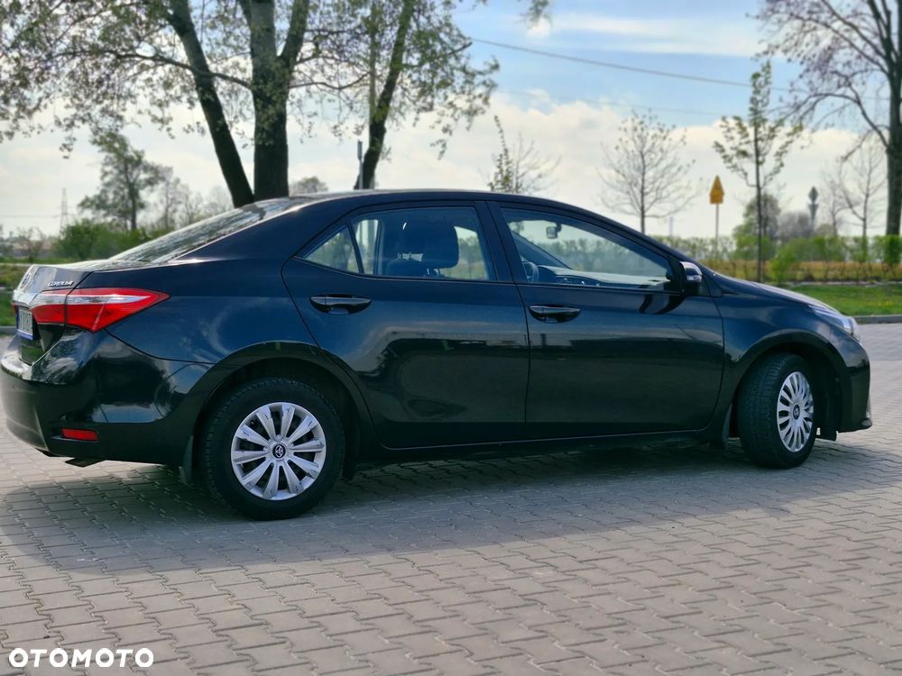 Toyota Corolla - 5