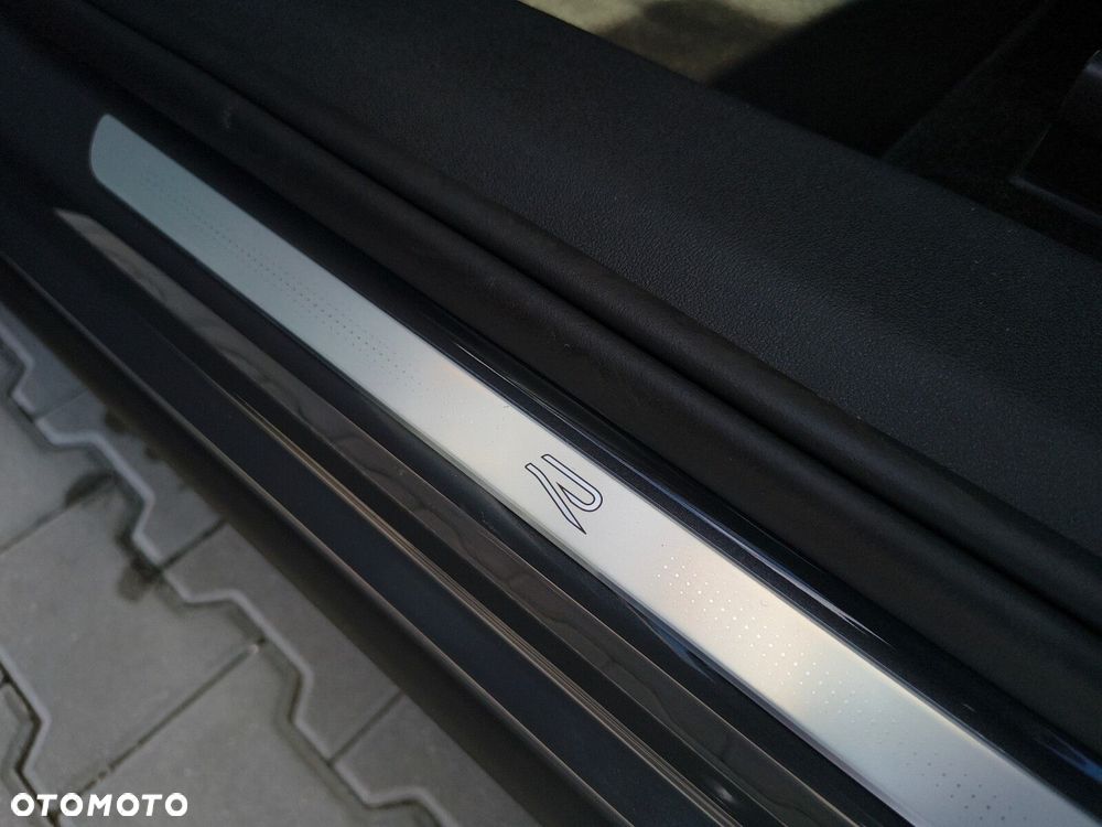 Volkswagen Tiguan - 20