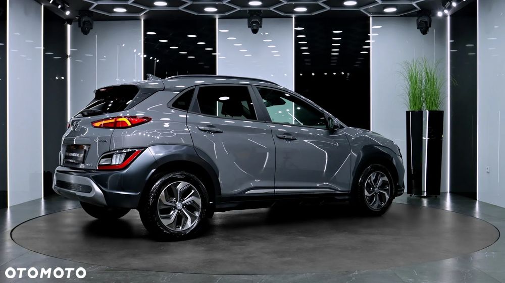 Hyundai Kona - 8