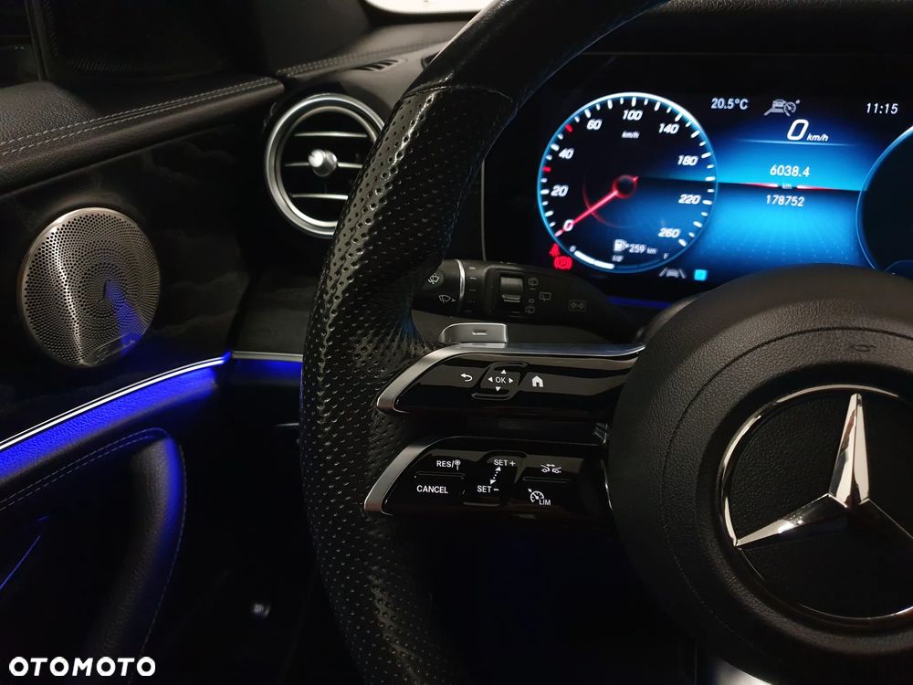 Mercedes-Benz Klasa E 300 de 4Matic 9G-TRONIC AMG Line - 10