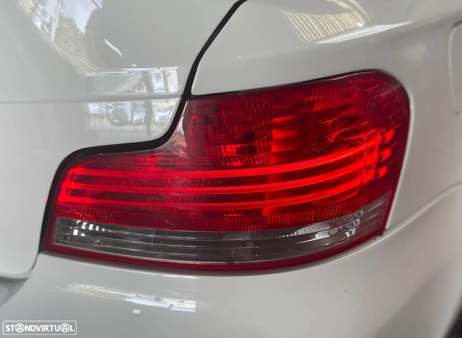 BMW 123 d Coupe Aut. Limited Edition Lifestyle c/ M Sport Pack - 31