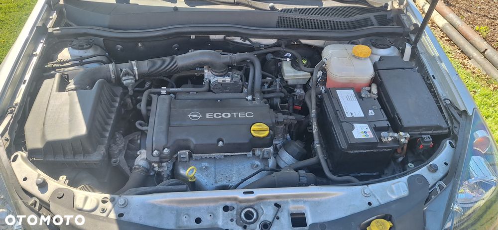Opel Astra 1.4 Enjoy - 11