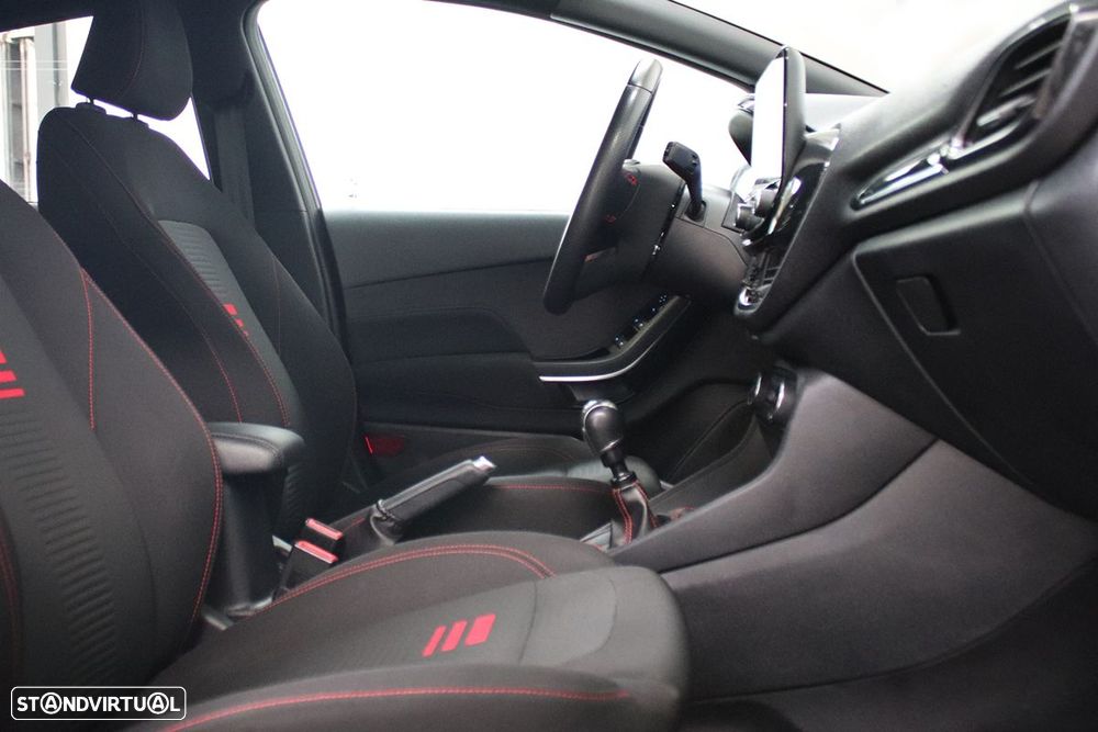 Ford Fiesta 1.0 EcoBoost ST-Line X - 21