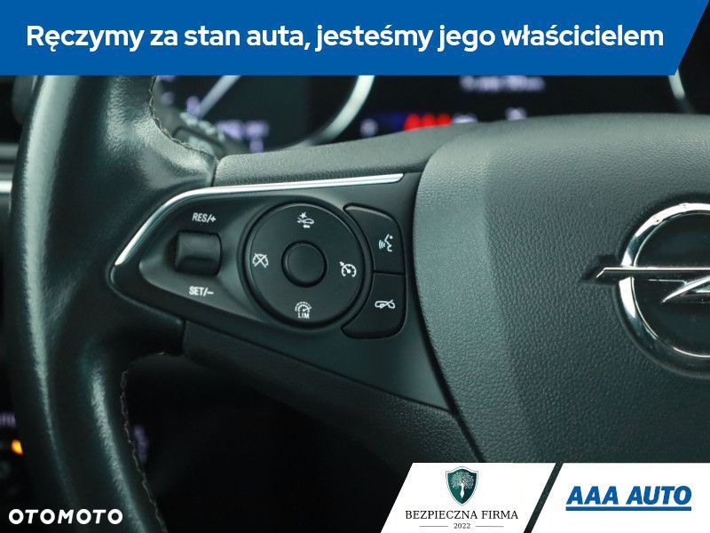 Opel Insignia - 17