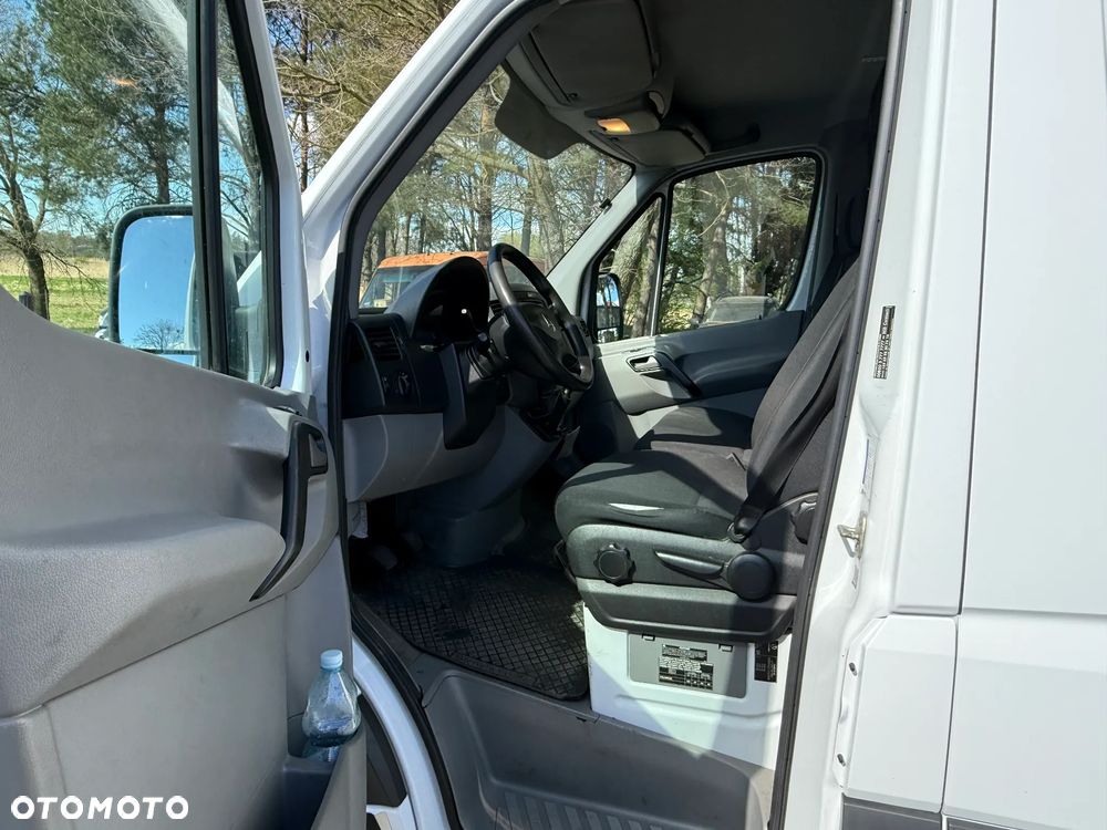 Mercedes-Benz SPRINTER 316 - 9