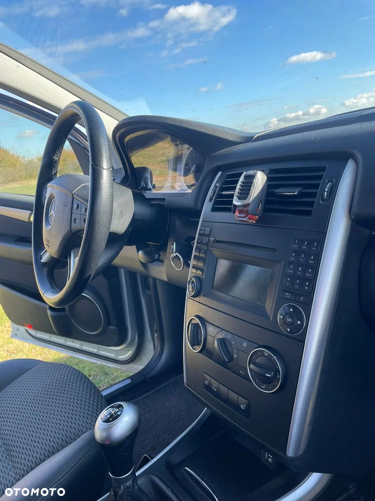 Mercedes-Benz Klasa B 180 CDI - 6