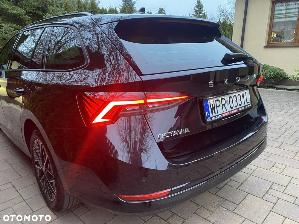 Skoda Octavia 2.0 TDI Ambition DSG - 14