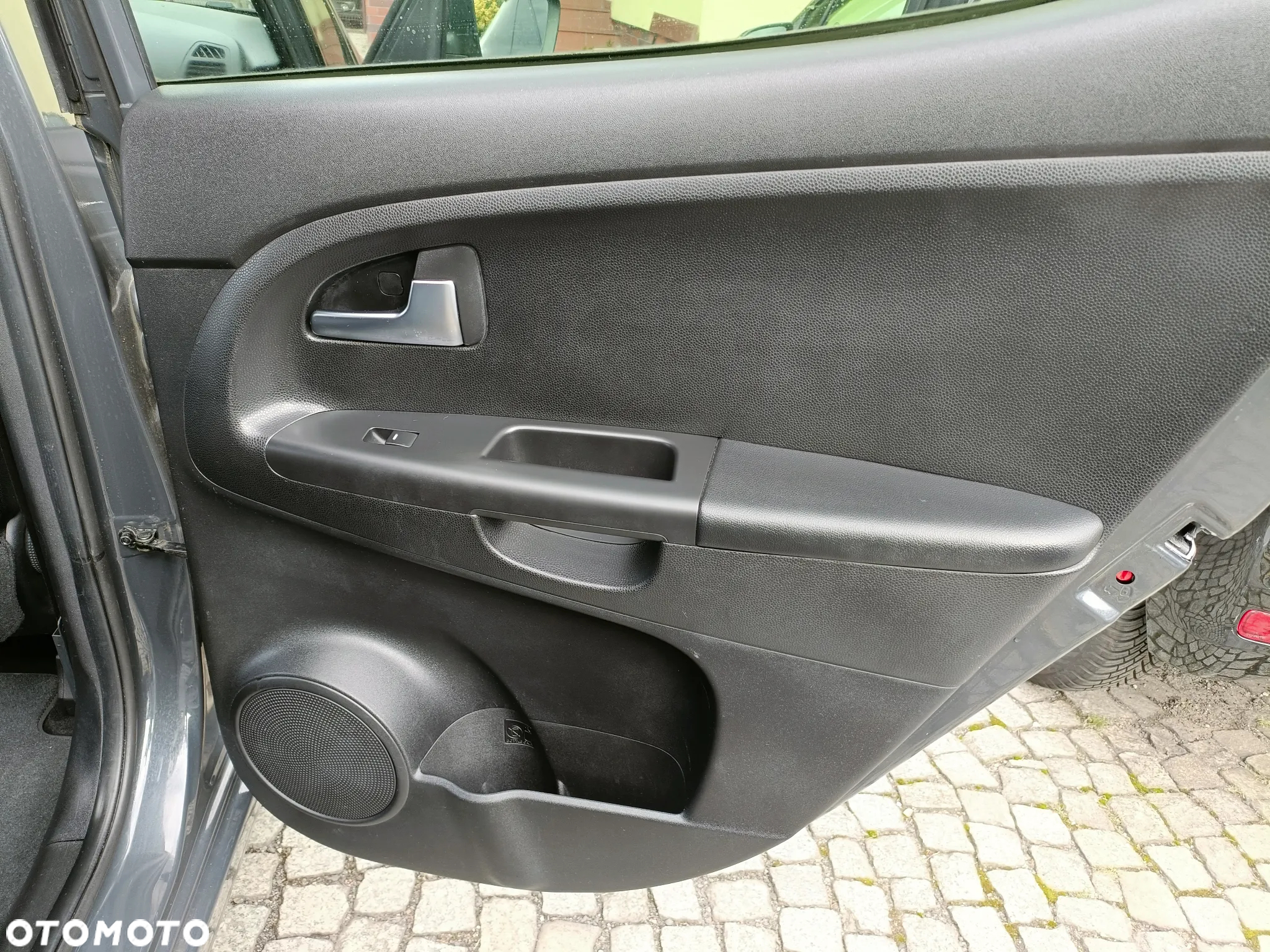Kia Venga - 21
