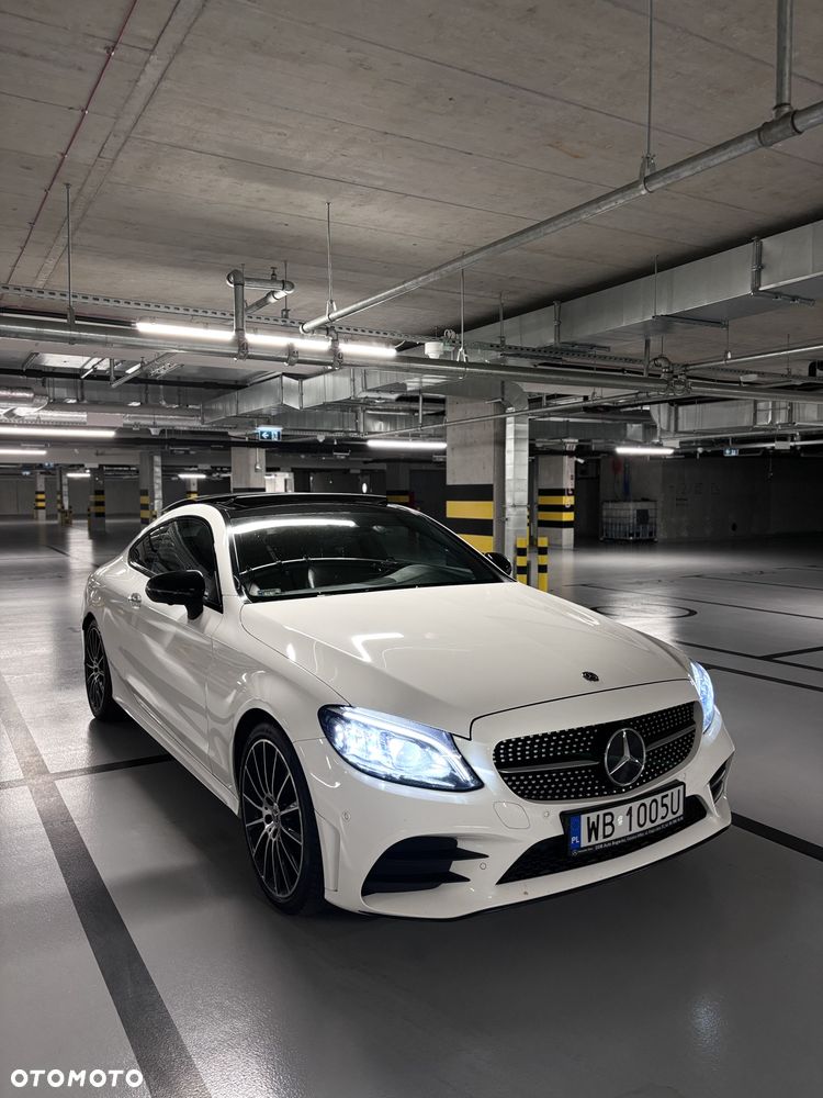 Mercedes-Benz Klasa C 300 4MATIC 9G-TRONIC - 2