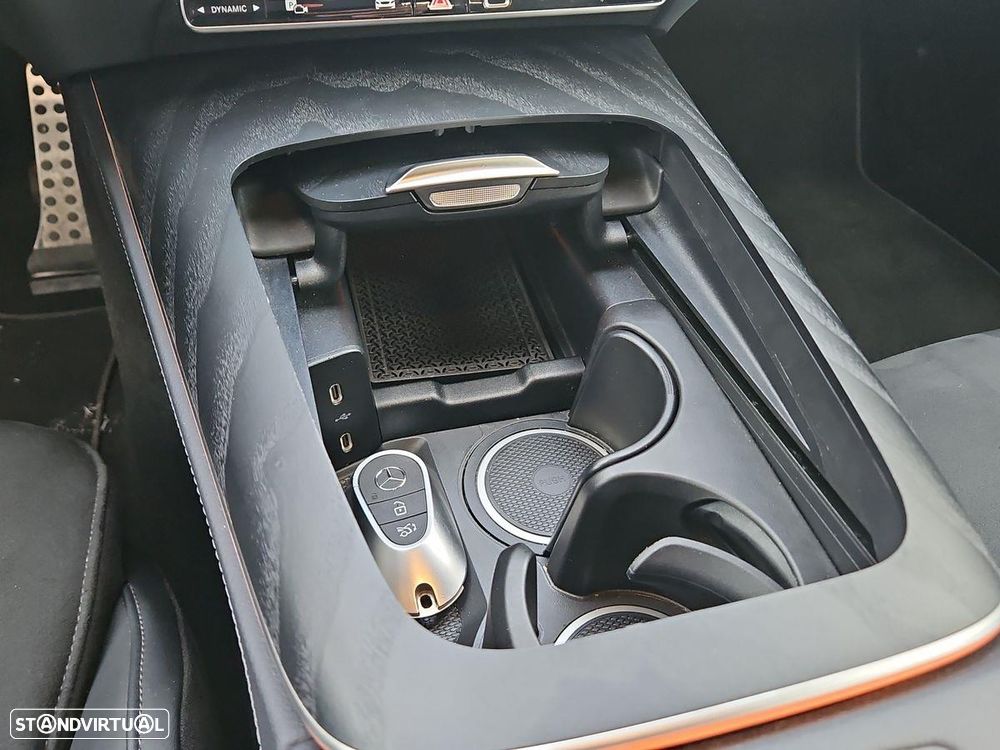Mercedes-Benz E 220 d AMG Line - 22