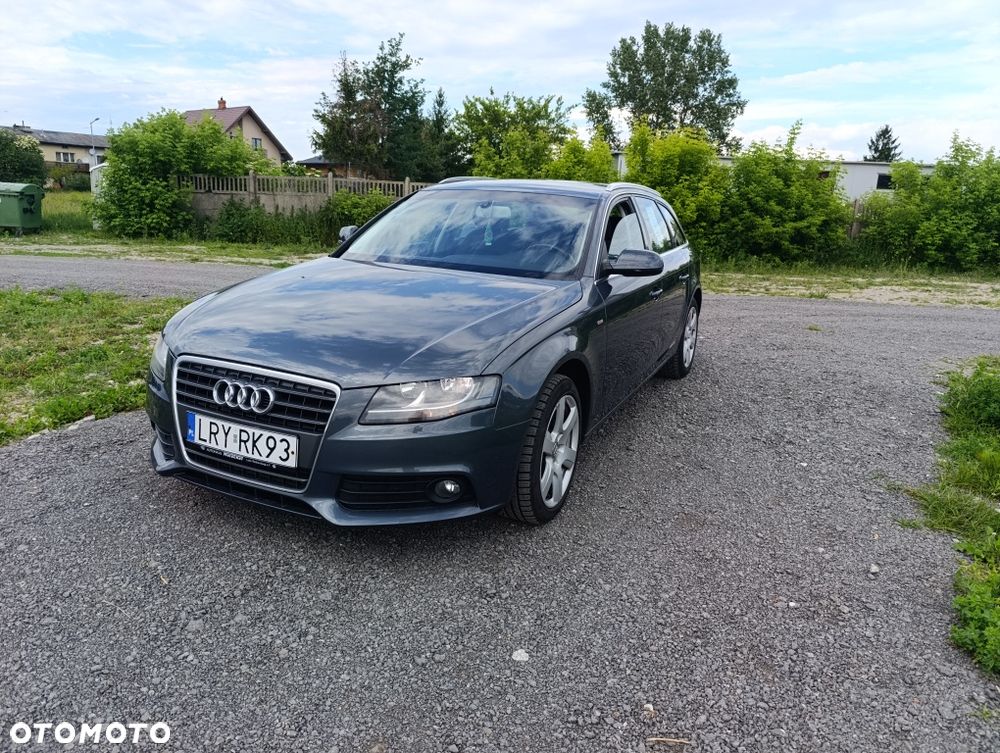 Audi A4 Avant - 1