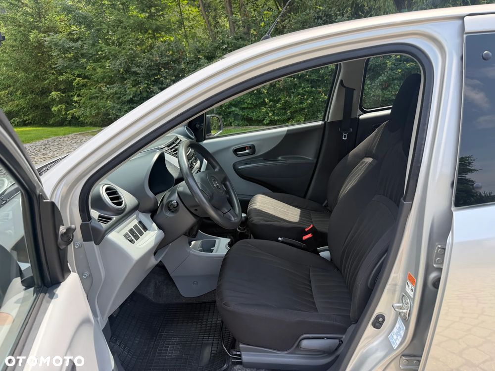 Nissan Pixo 1.0 Visia - 9