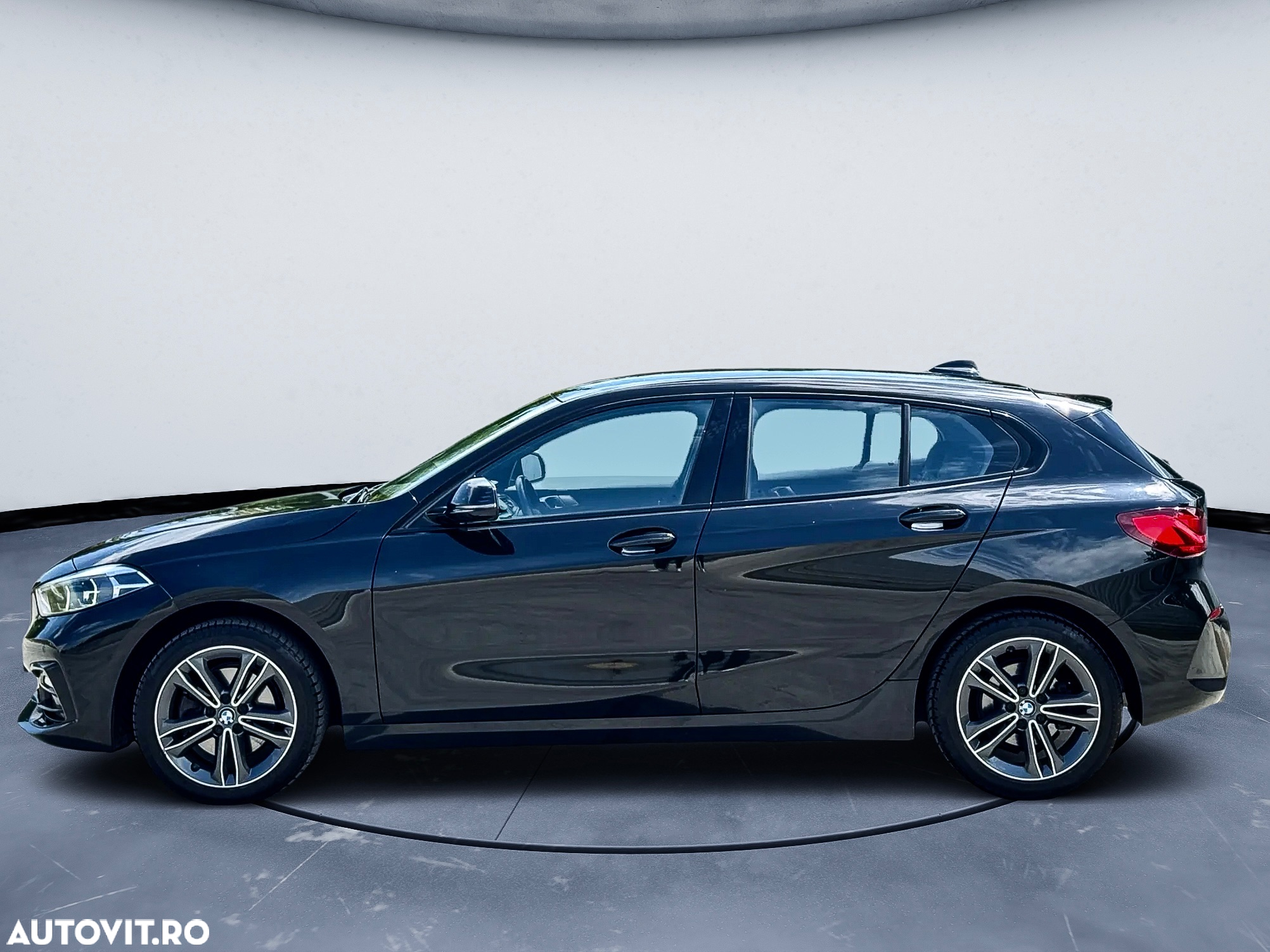 BMW Seria 1 118i Aut. Sport Line - 11