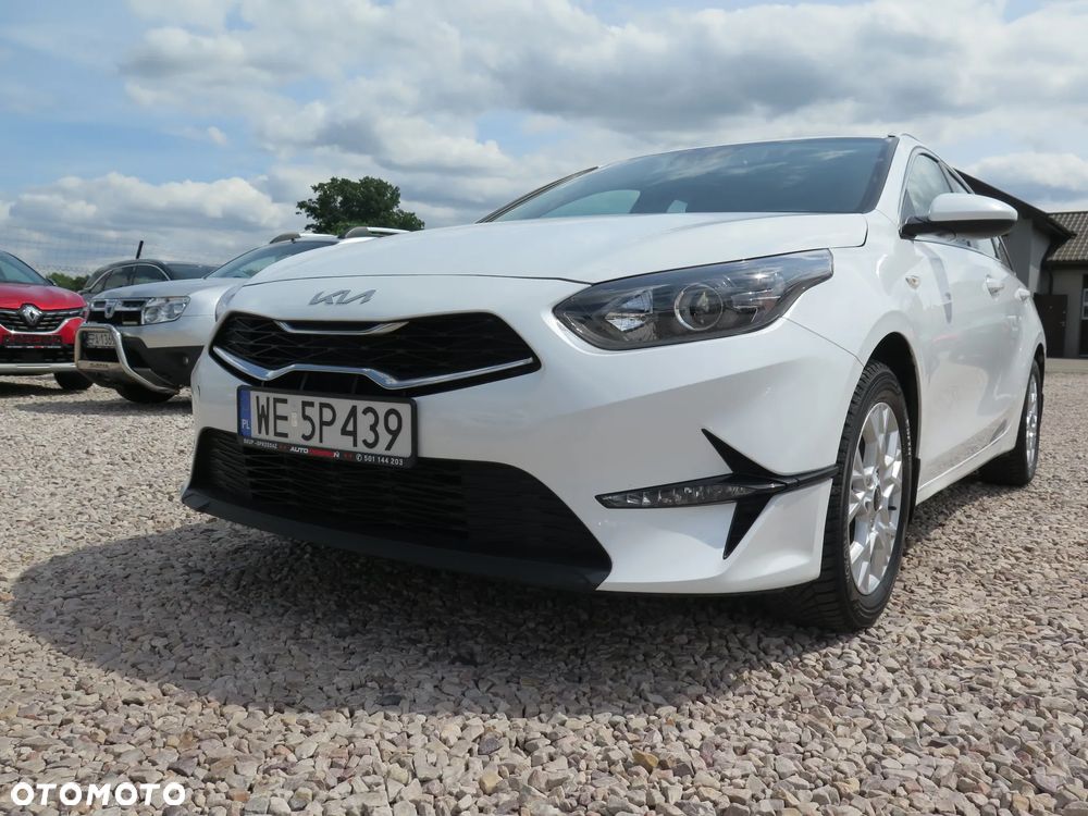 Kia Ceed 1.5 T-GDI M - 2