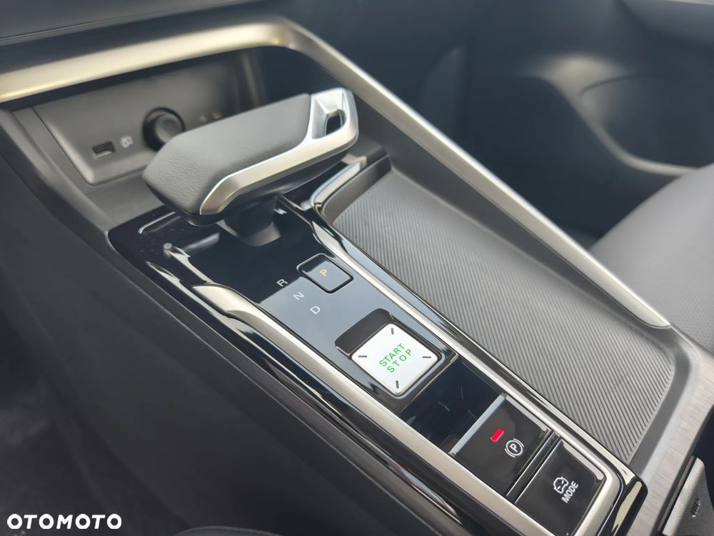 MG ZS 1.5 HEV+ Exclusive - 12