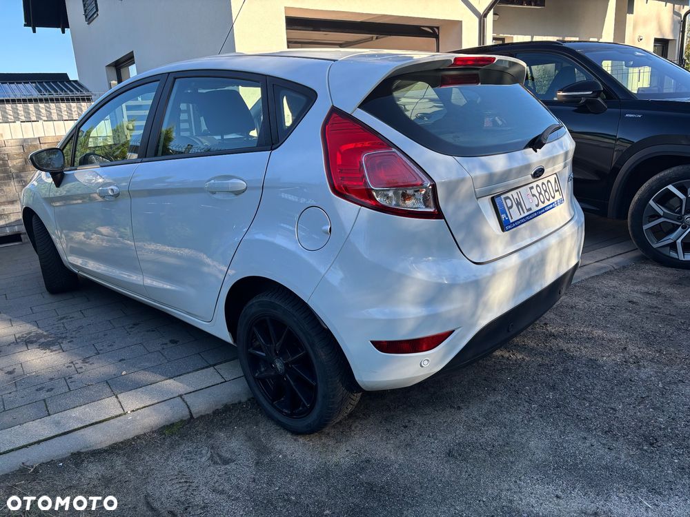 Ford Fiesta - 7
