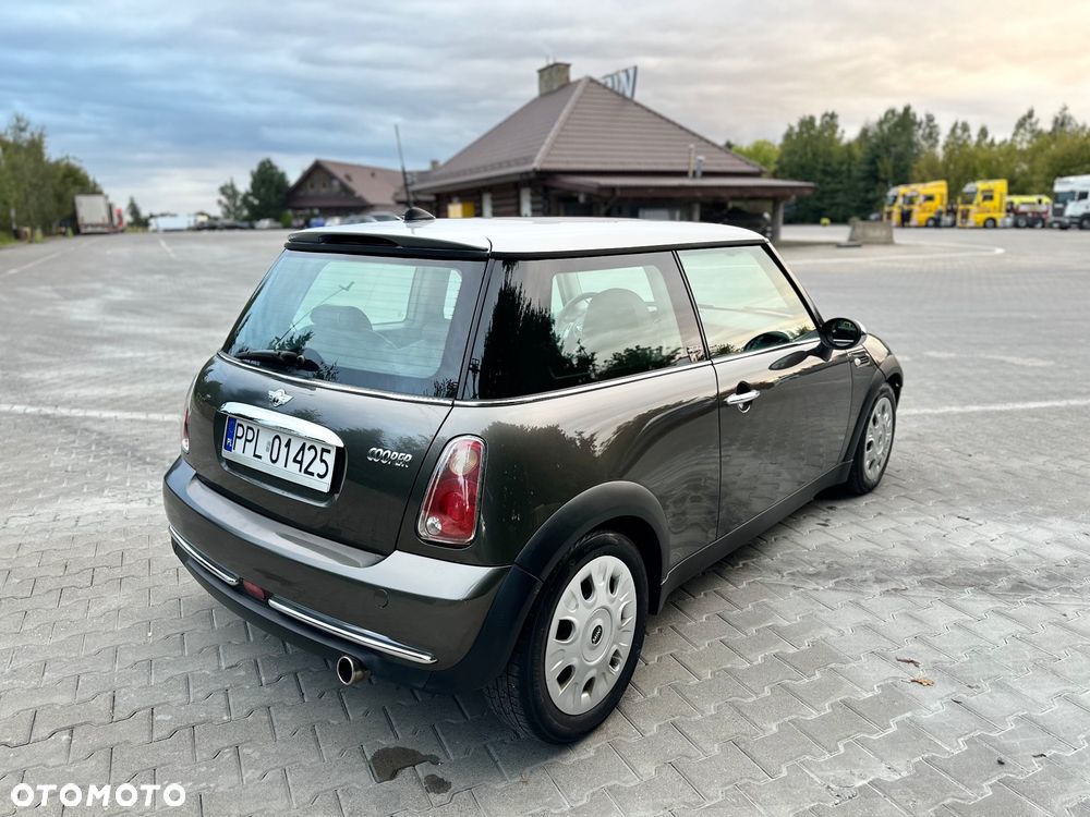 MINI ONE Standard - 7