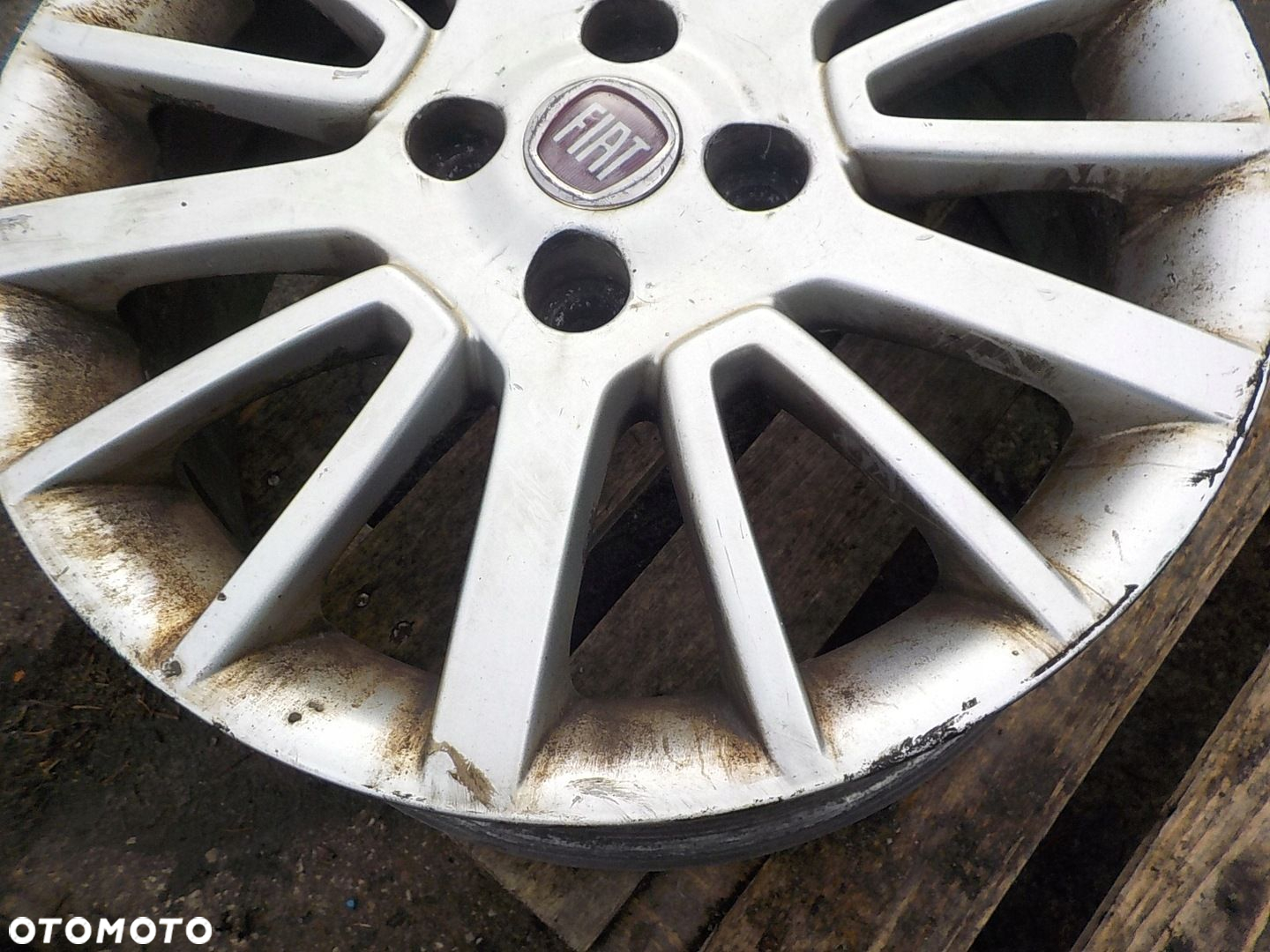 FIAT LINEA FIORINO FELGA ALUMINIOWA R15 4x98 - 7