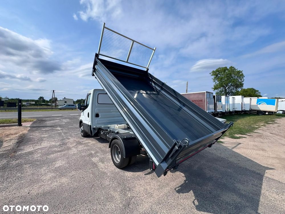 Iveco Daily 35C14 / Wywrotka 3-strony / Automat /Klima / Ocynk (660) - 6