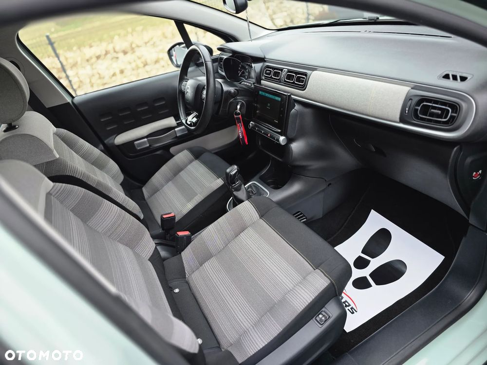 Citroën C3 Pure Tech 82 FEEL - 25