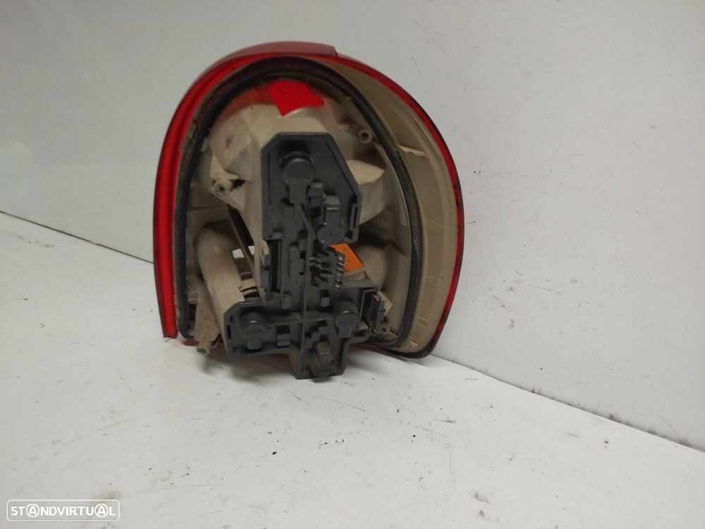 Farolim Stop Esq Opel Corsa B (S93) - 2