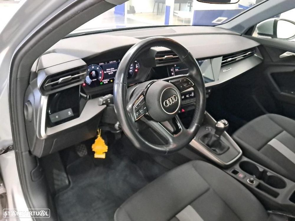 Audi A3 Sportback 30 TDI - 3