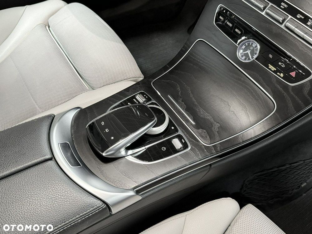 Mercedes-Benz Klasa C - 19