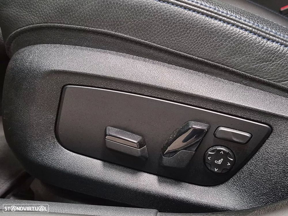 BMW 530 e Pack Desportivo M - 19