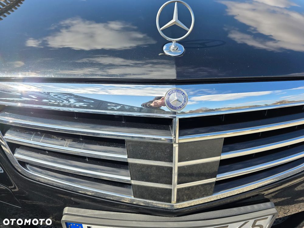 Mercedes-Benz Klasa E 250 CGI BlueEffICIENCY Avantgarde - 18