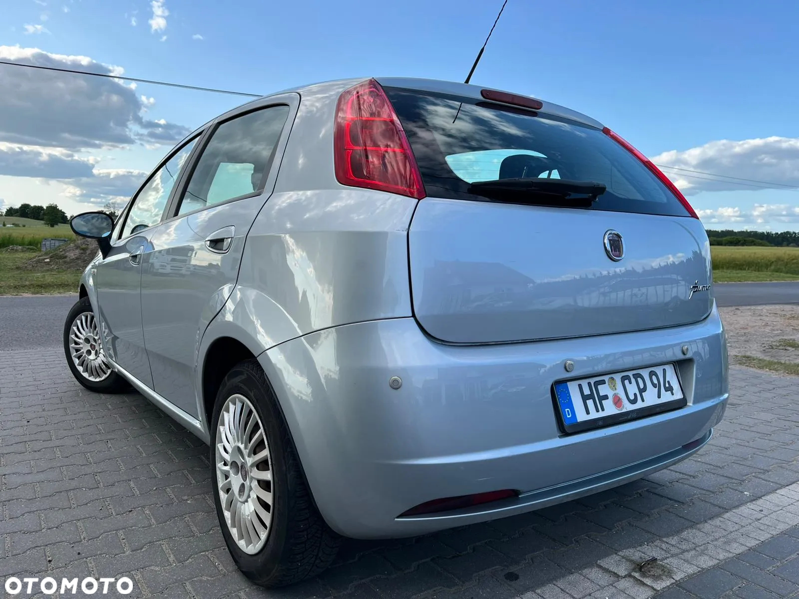 Fiat Punto 1.4 Easy Pakiet Easy Plus S&S - 2