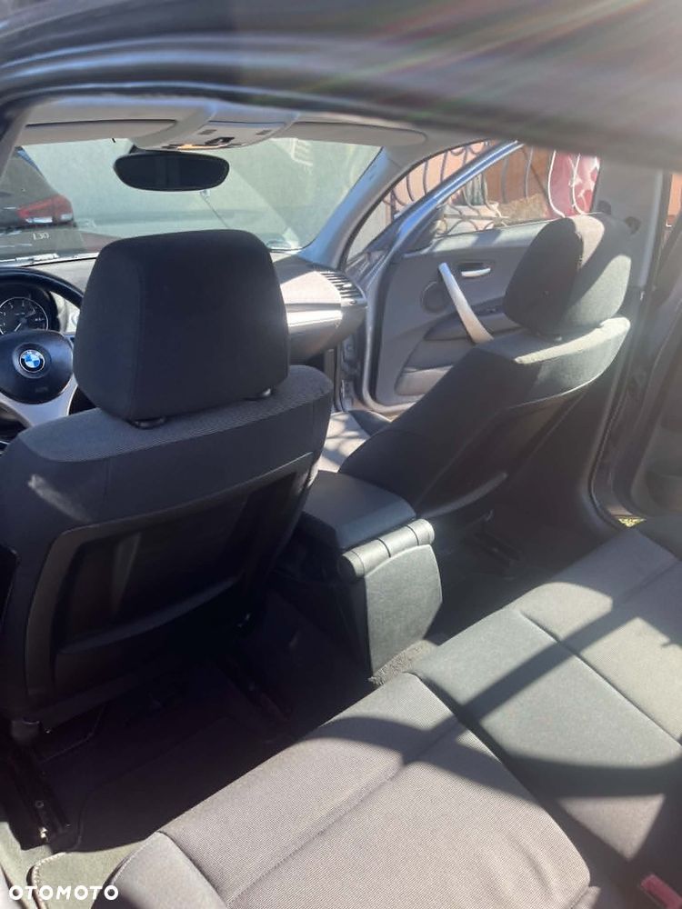 BMW Seria 1 116i - 13
