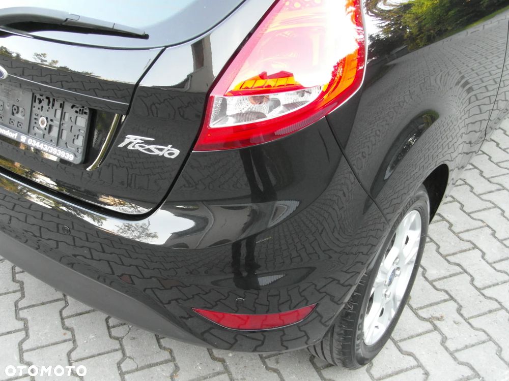 Ford Fiesta 1.25 Champions Edition - 9