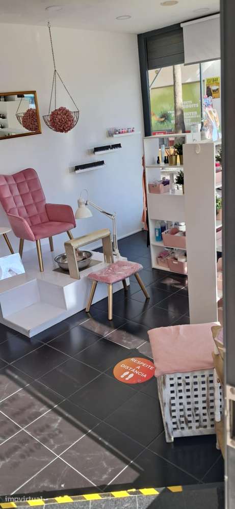 Loja em Albufeira para serviços de Manicure e Pedicure - Grande imagem: 2/10