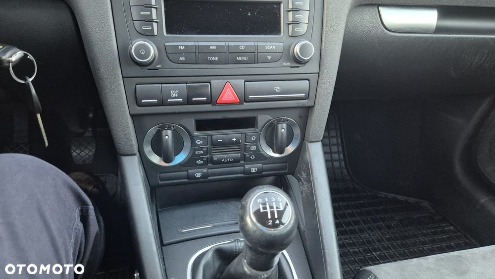 Audi A3 Sportback 1.9 TDI DPF Ambition - 8