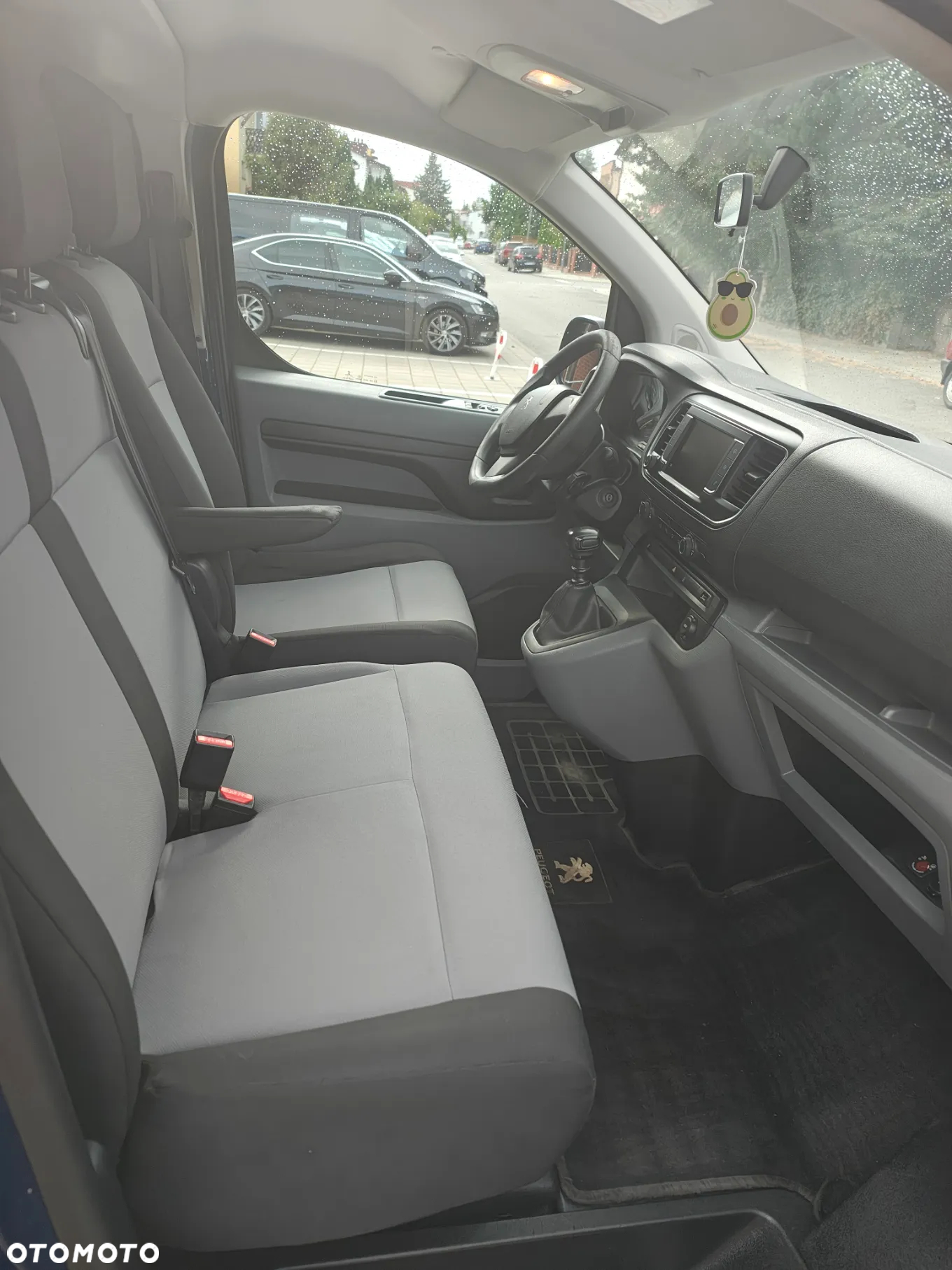 Peugeot Traveller 1.6 BlueHDi Standard Business - 12