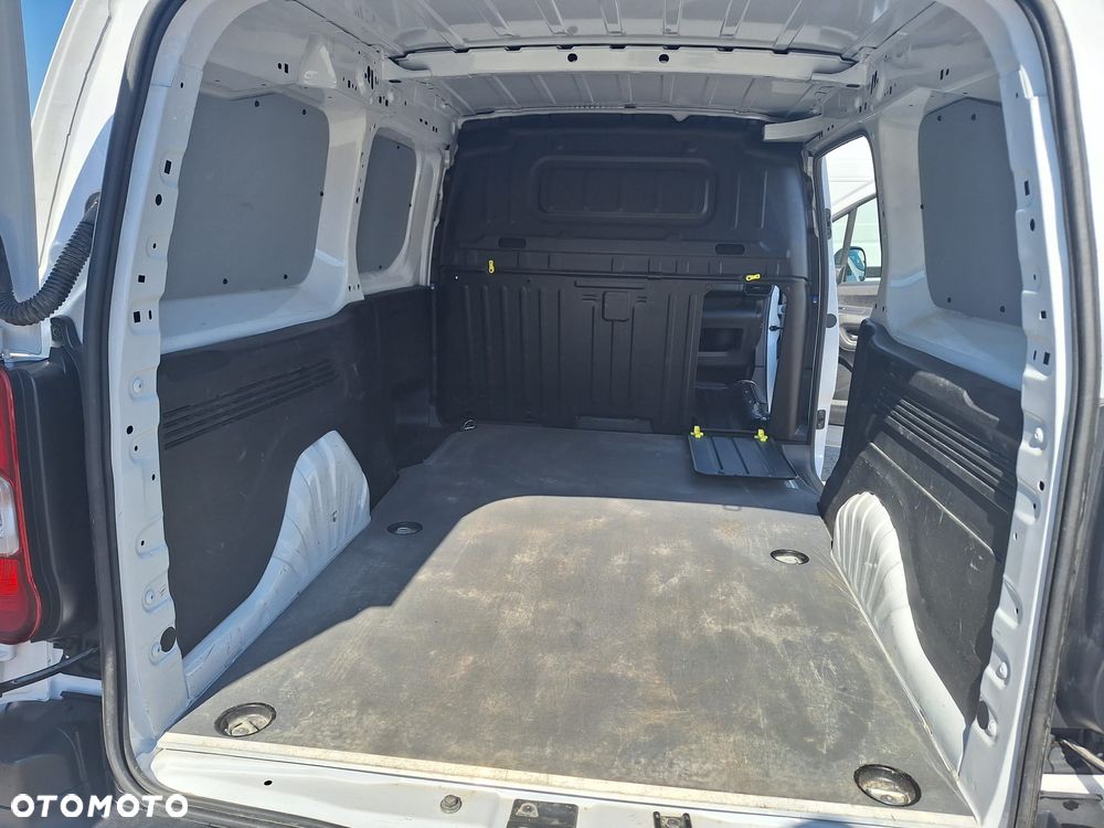 Toyota Proace City Van L2H1 3 osobowy Jak Doblo Partner Combo - 20