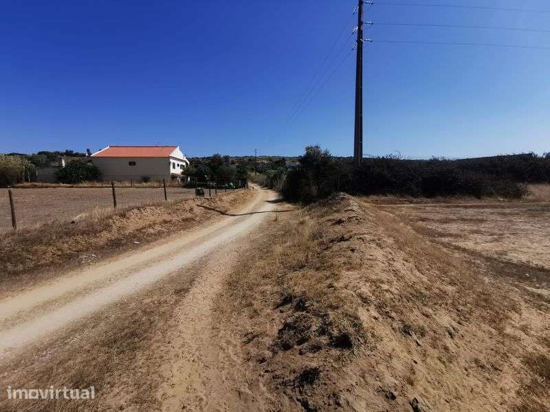 Terreno Rustico em Palmela 333 m quadradrados - Grande imagem: 2/3