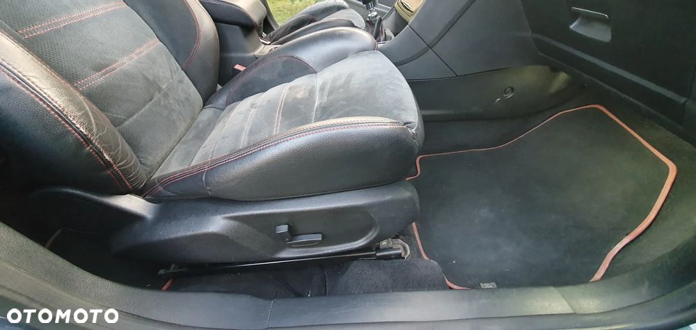 Ford Mondeo 2.5 Titanium S - 22