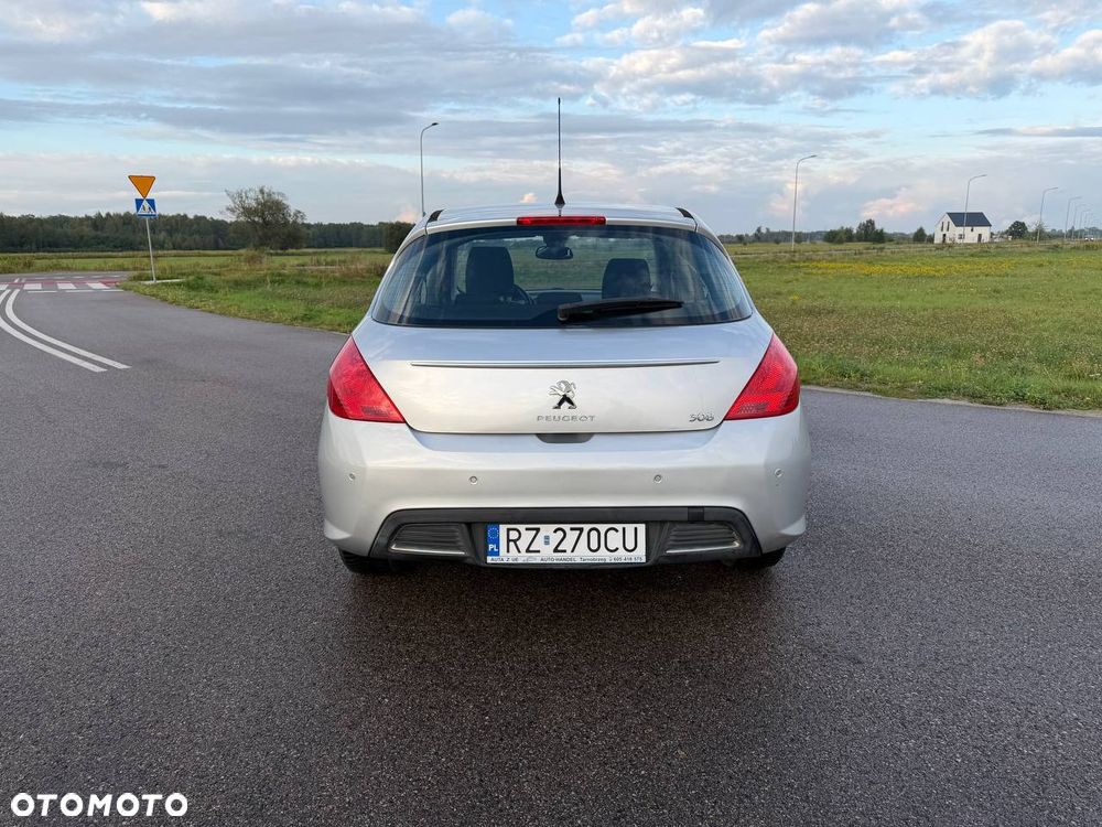 Peugeot 308 - 6