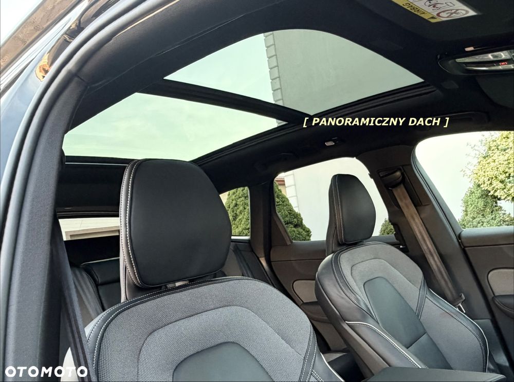 Volvo XC 60 B5 B AWD Ultimate Dark - 29