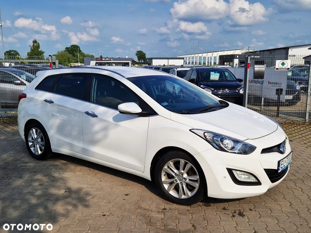 Hyundai i30 1.6 CRDi Premium - 3