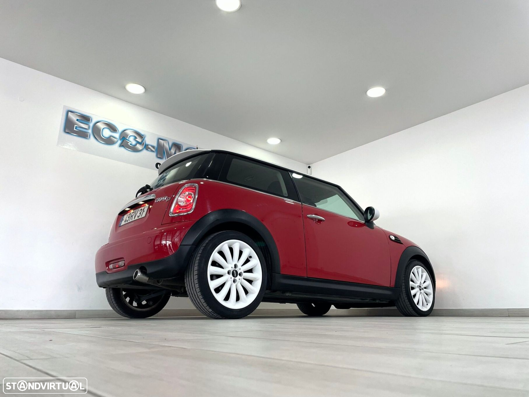 MINI 3 Portas Cooper D - 16