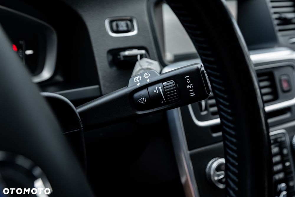 Volvo V60 D4 - 39