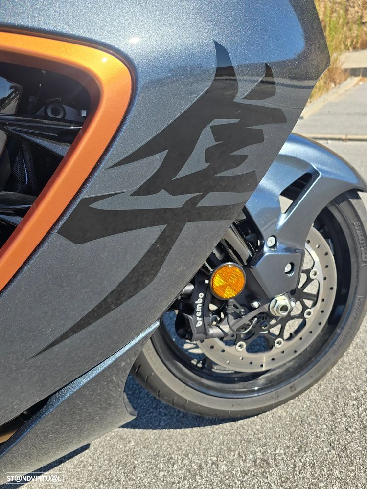 Suzuki Hayabusa 1300 MY 26 - 8