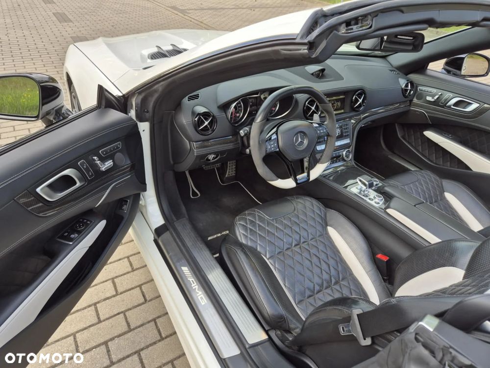 Mercedes-Benz SL 63 AMG AMG Speedshift 7G-MCT 2LOOK Edition - 11
