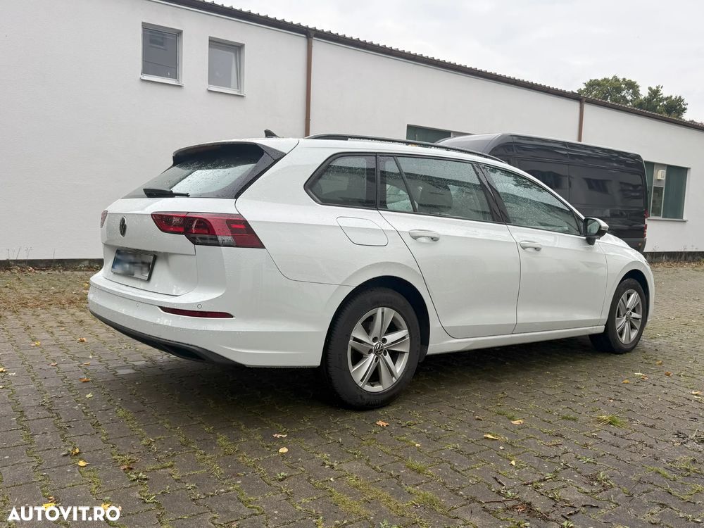 Volkswagen Golf Variant 2.0 TDI DSG Life - 2